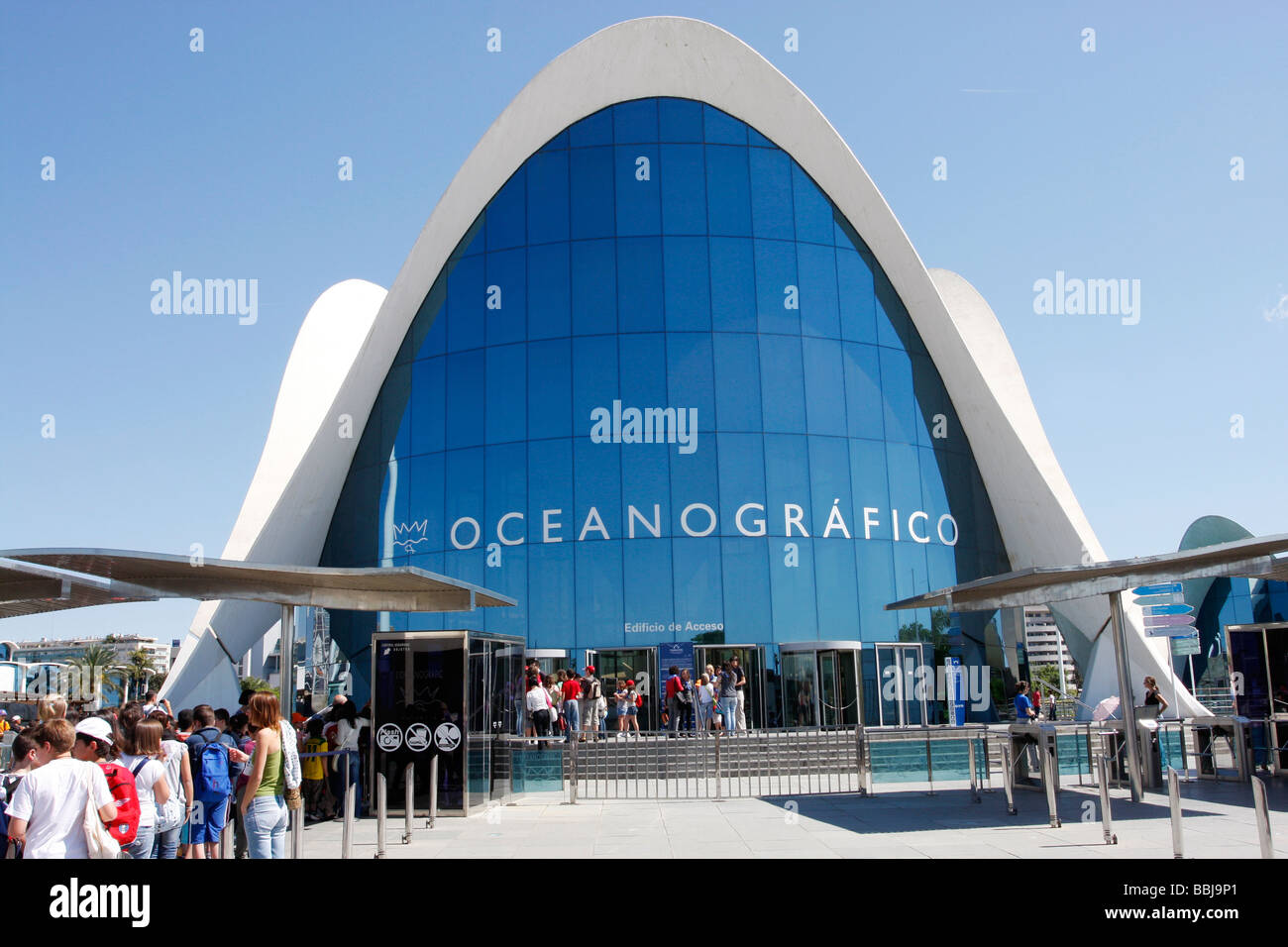 Queues of people waiting to enter the famous Oceanografico in the new City of Arts & Science ,Valencia,Spain, Stock Photo