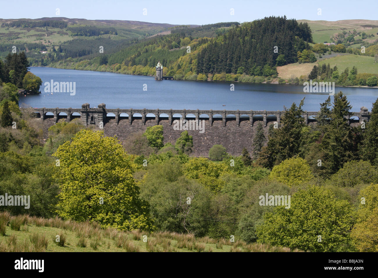 The Stone-built Dam At Lake Vyrnwy RSPB Reserve, Powys, Wales, UK Stock Photo