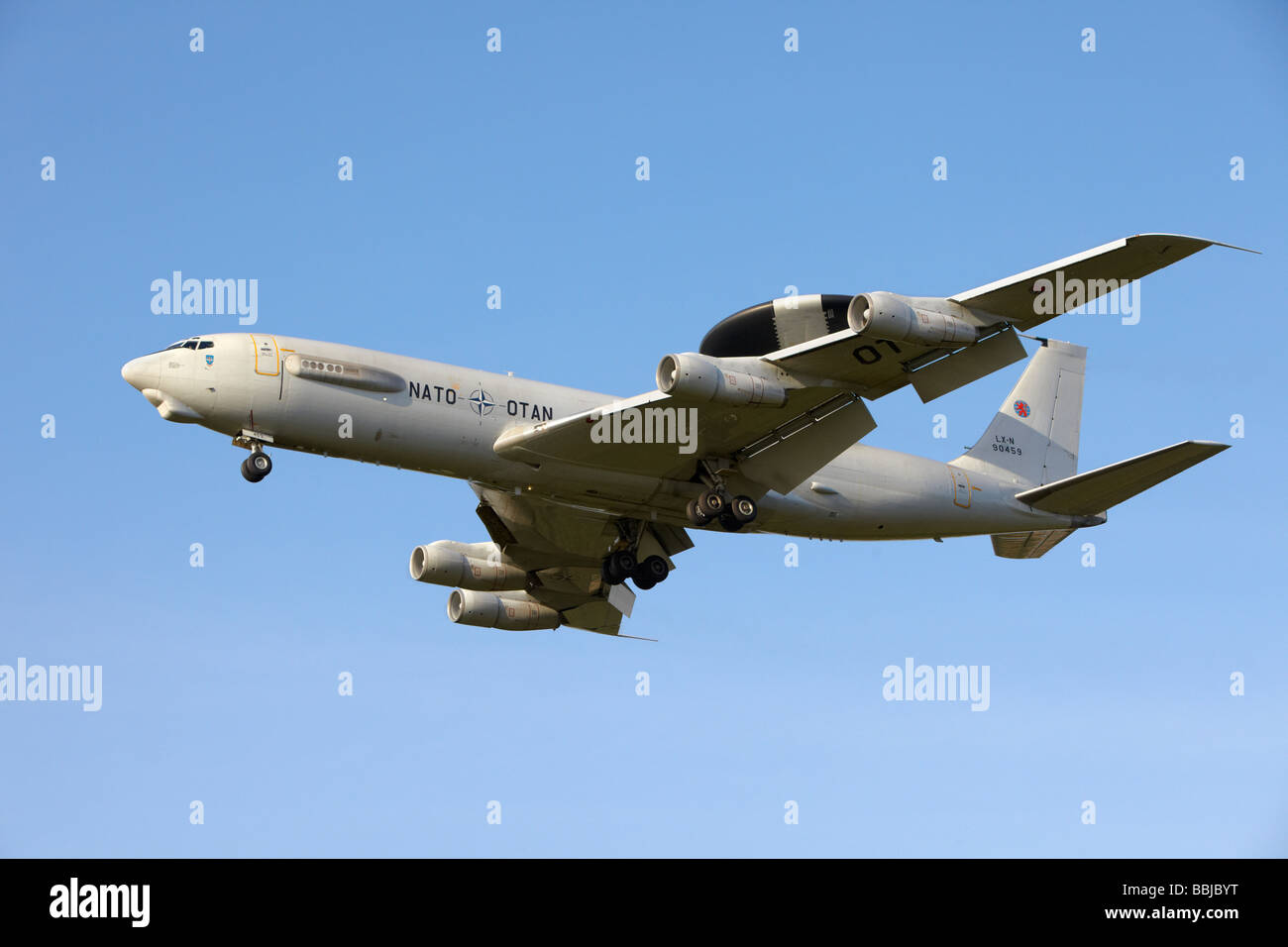 Boeing E-3A Sentry on final approach at RAF Mildenhall, Suffolk, England, United Kingdom Stock Photo