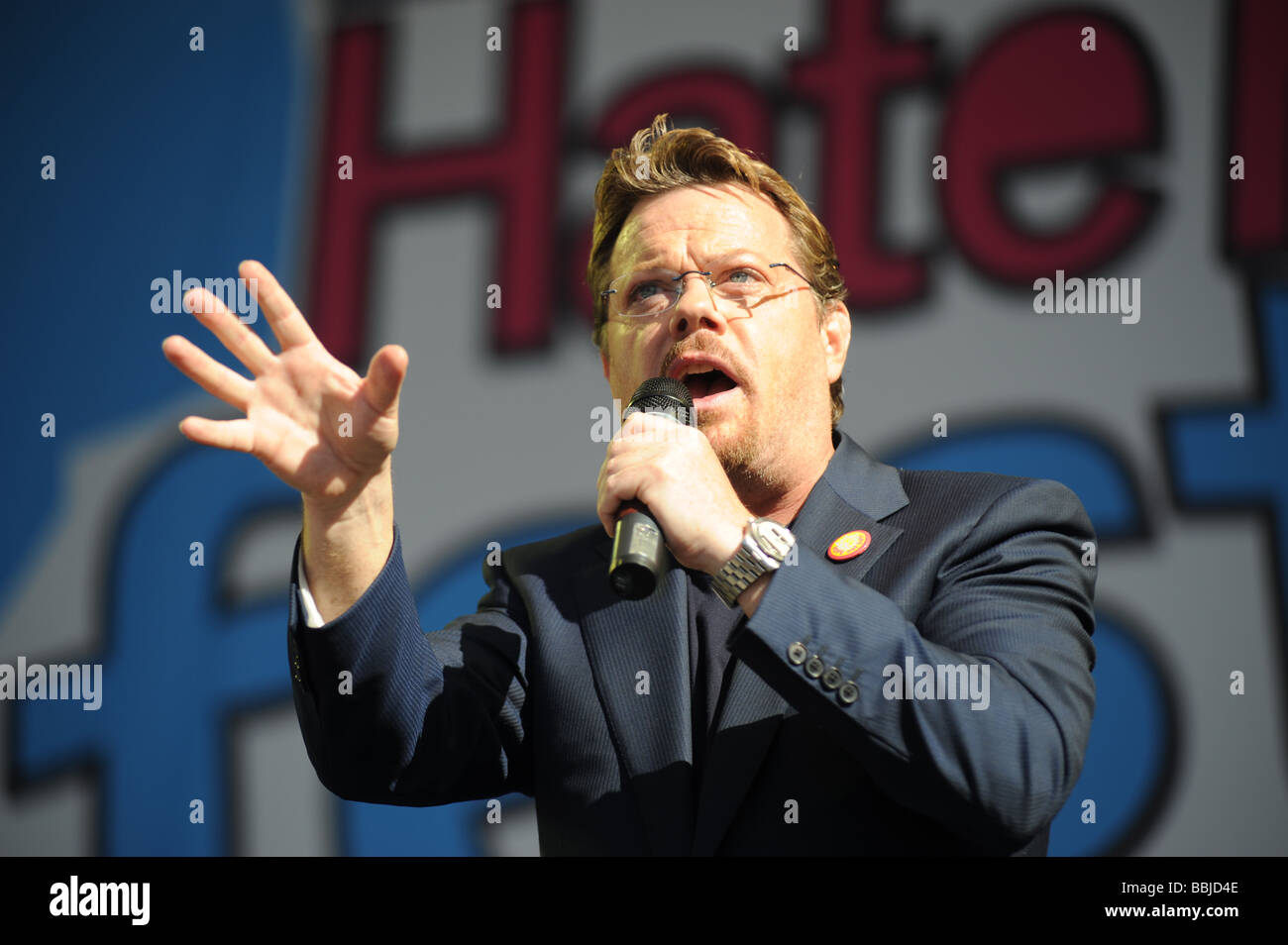 Comedian Eddie Izzard Makes A Speech At The Event Encouraging Young Stock Photo Alamy