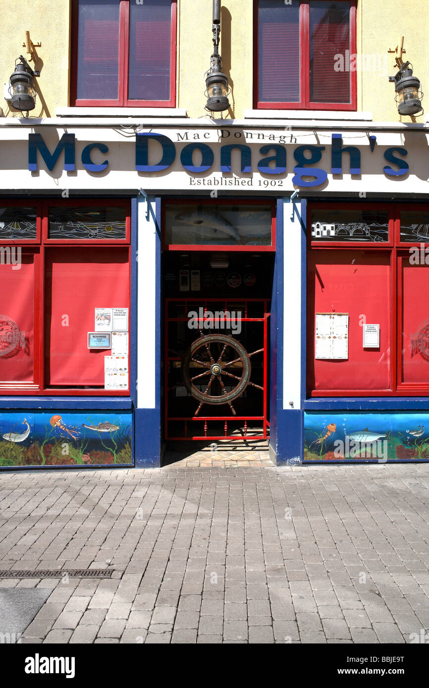Mc Donaghs Mac Seafood Restaurant County Galway Ireland Stock Photo