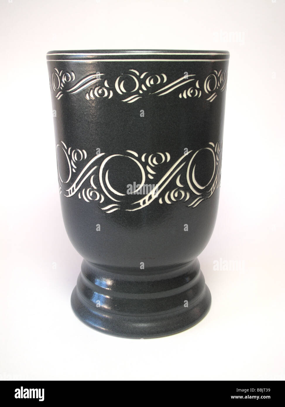 Pearsons of Chesterfield vase with sgraffito decoration Stock Photo