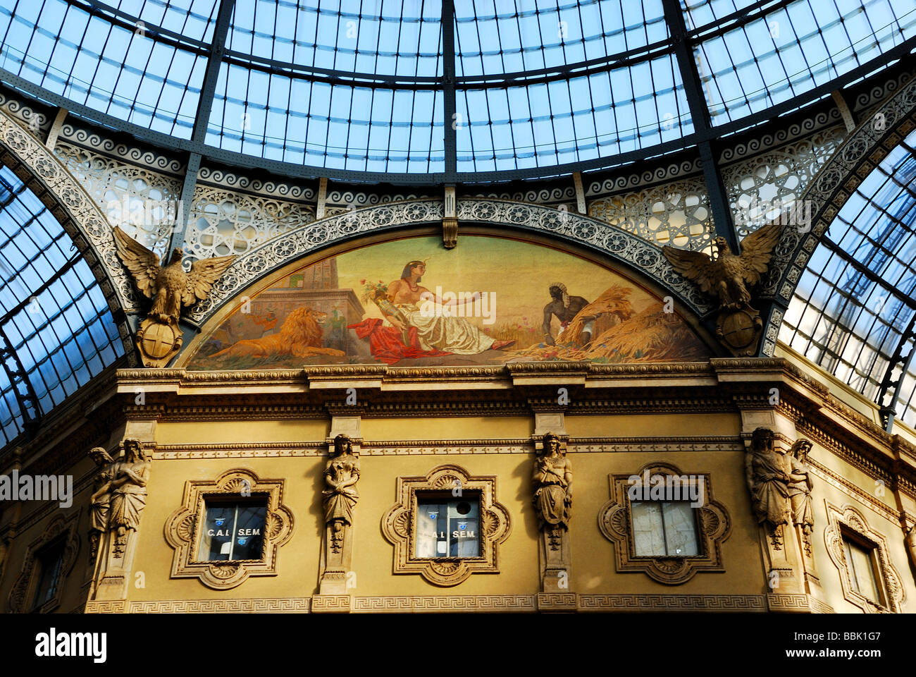 Galleria vittorio emanuele ii hi-res stock photography and images - Alamy