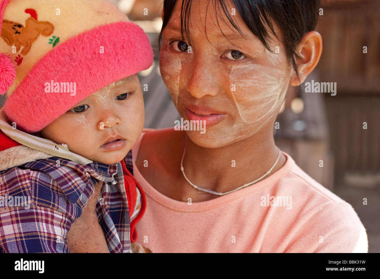 Bamar woman with child at Hsipaw in Myanmar (Burma) Stock Photo