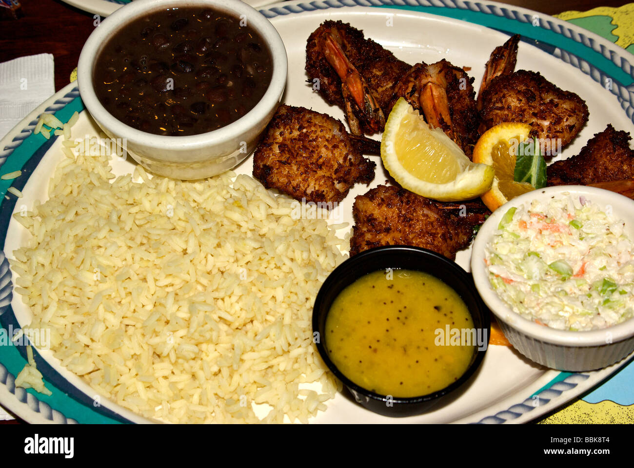 Deep fried breaded Gulf shrimp entree with lemon and butter dip and