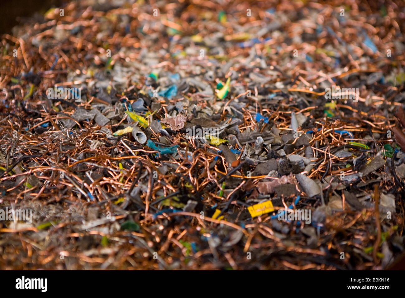Recycling of electricity cables The wires are being shredded and then