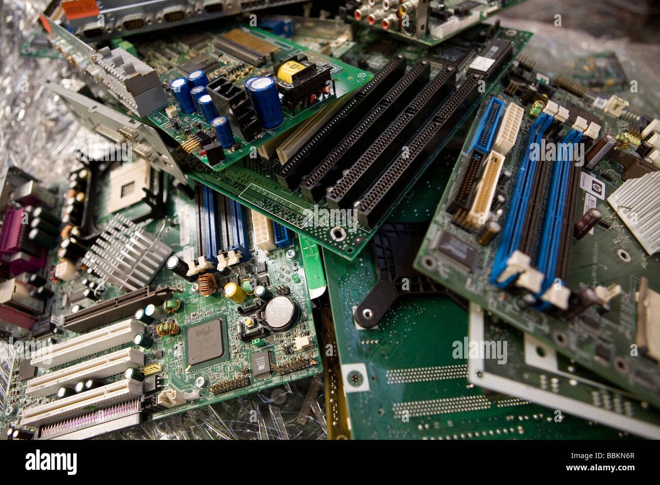 Reclycling of computer parts All municipalities in The Netherlands are