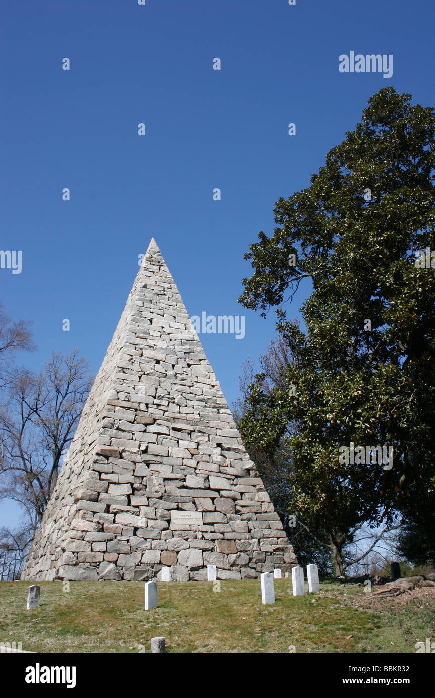 Monument to the Civil war Confederate soldiers,located in Richmond Virginia. Largest stone pyramid in the USA. Stock Photo