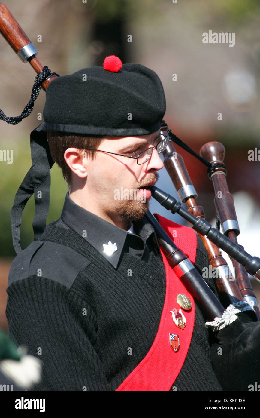 Virginia Scots Guard pipes and drums band playing at Irish Folk