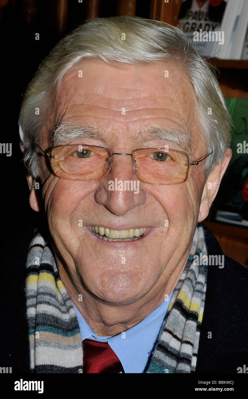 Michael parkinson hires stock photography and images Alamy