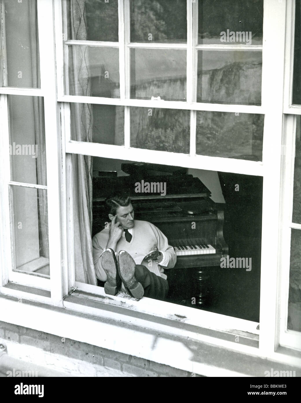 RUSS CONWAY UK light music entertainer at his London home in 1959 Stock Photo
