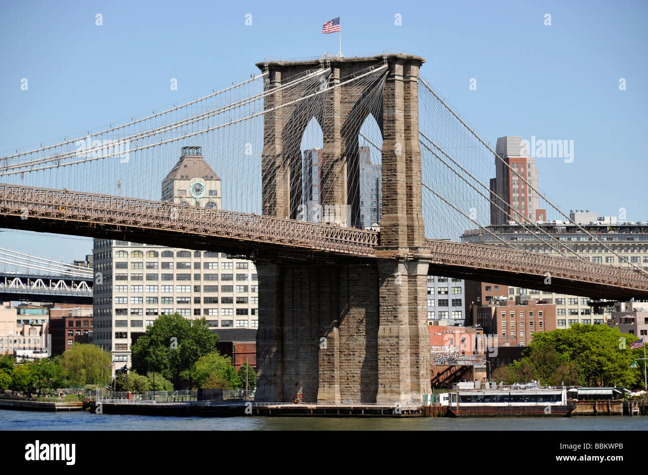 Brooklyn Bridge Brooklyn Heights in Background Stock Photo - Alamy