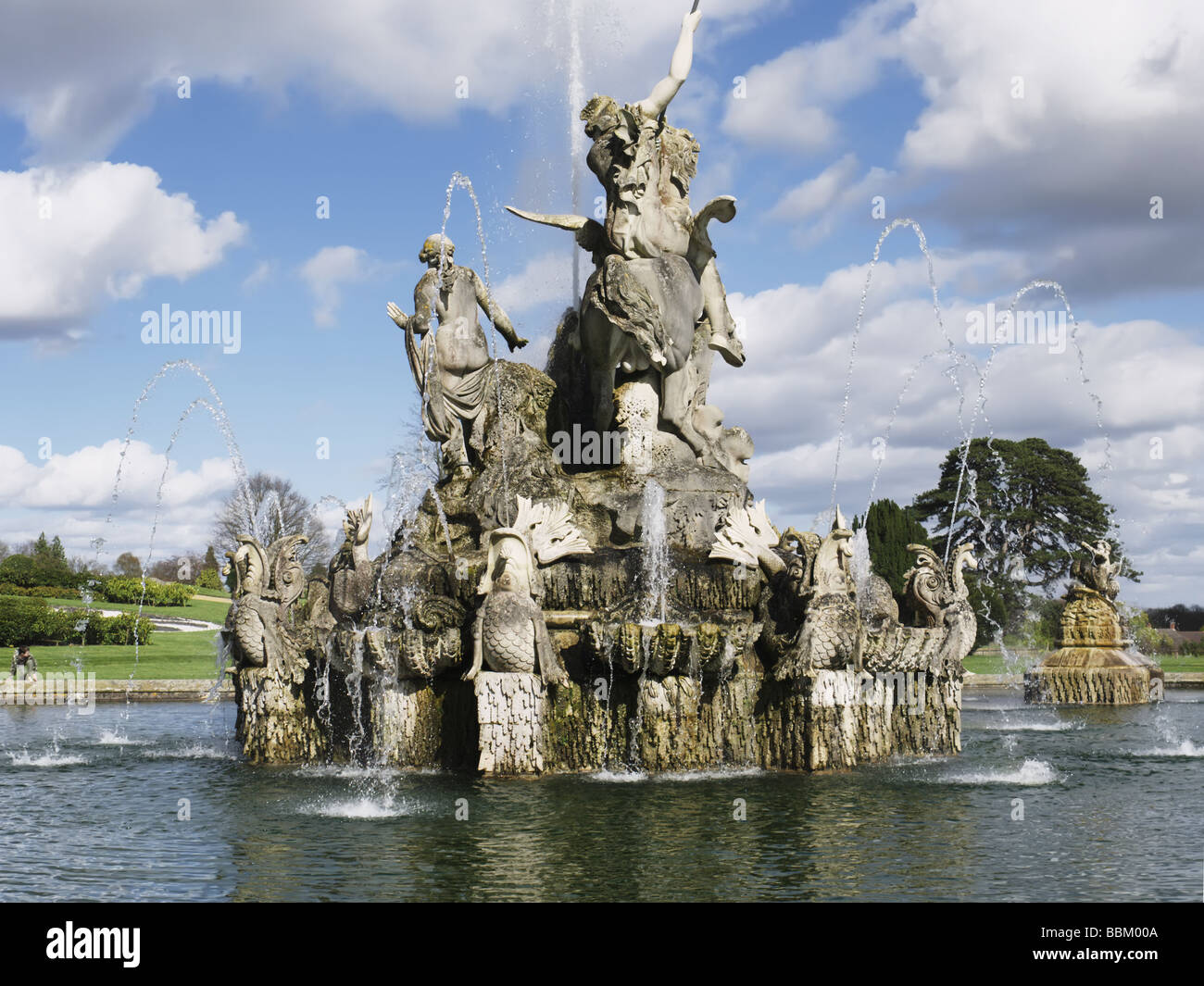 Statue of perseus and andromeda hi-res stock photography and images - Alamy