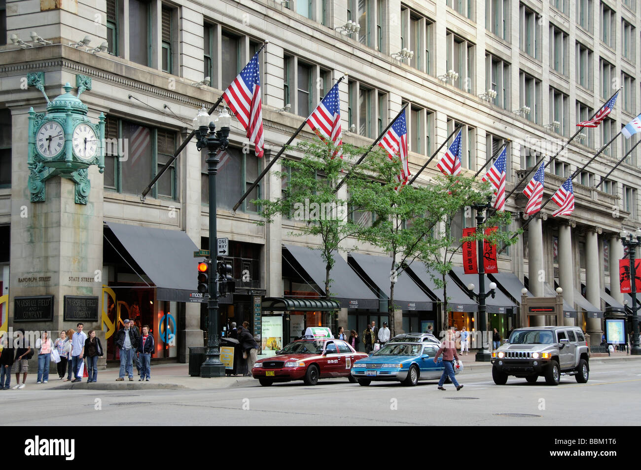 Chicago Illinois,Loop Retail Historic District,downtown,North State  Street,Marshall Field and Company building,Macy's,interior inside,shopping  shopper Stock Photo - Alamy