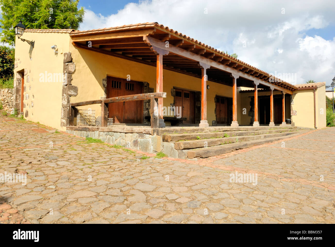 The Main building of the Parque Agricola del Guiniguada, The Guiniguada Agricultural Park. The park has some farm animals and .. Stock Photo