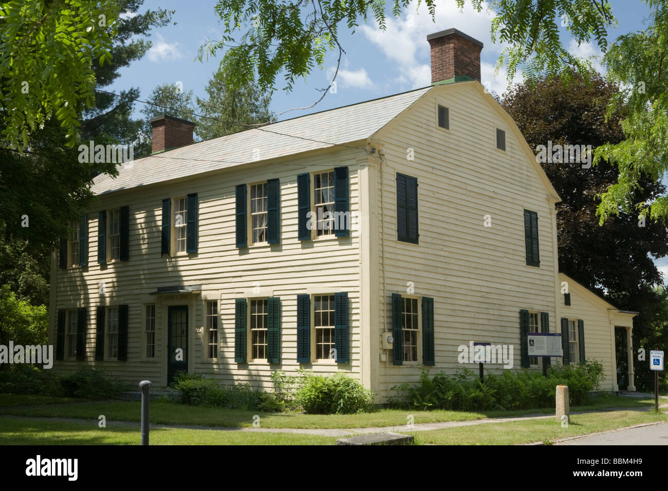 Old Fort House Museum 1772 Fort Edward New York Washington County seat hosted Generals Washington Schuyler and Arnold Stock Photo