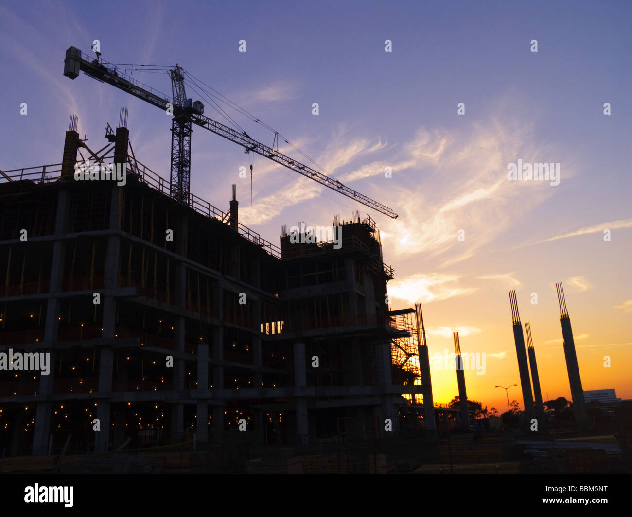 Construction site high rise buildings hi-res stock photography and ...