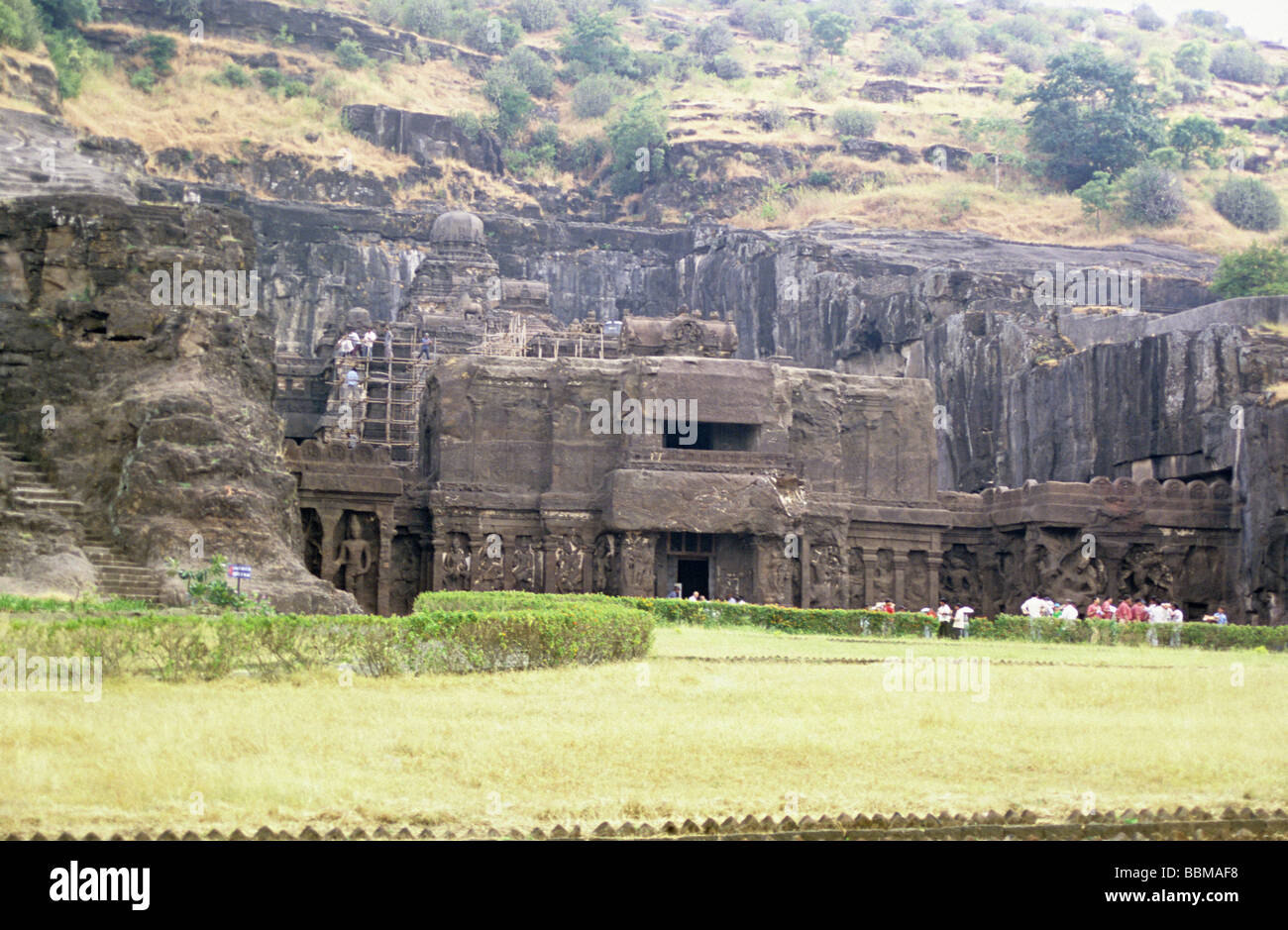Cave No 16 :  Entrance to Kailash Temple, Ellora Caves, Aurangabad, Maharashtra, India. Stock Photo