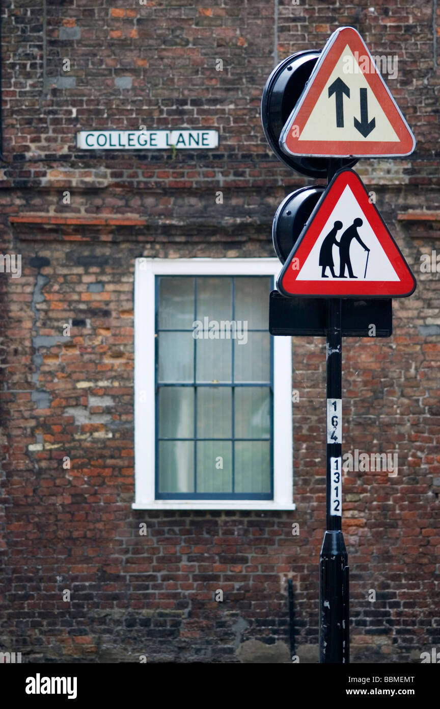 Frail pedestrians likely to cross road ahead sign Stock Photo Alamy