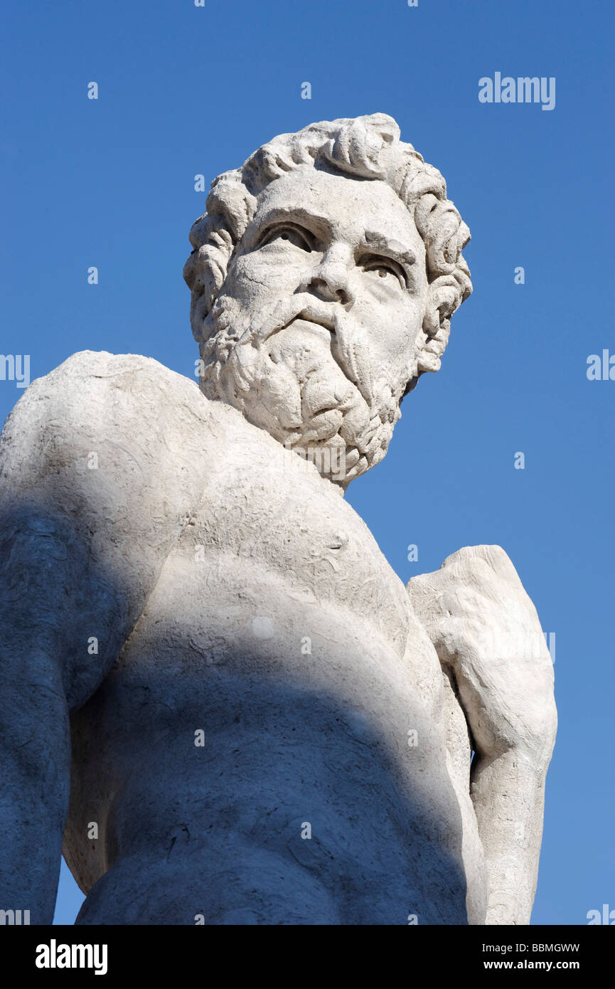 Herkules Denkmal High Resolution Stock Photography and Images - Alamy