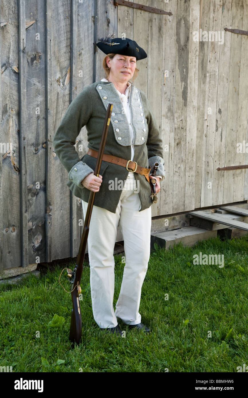 French and Indian War Reenactor woman at Mabee Farm Rotterdam Junction New York Mohawk Valley Schenectady County New York Stock Photo