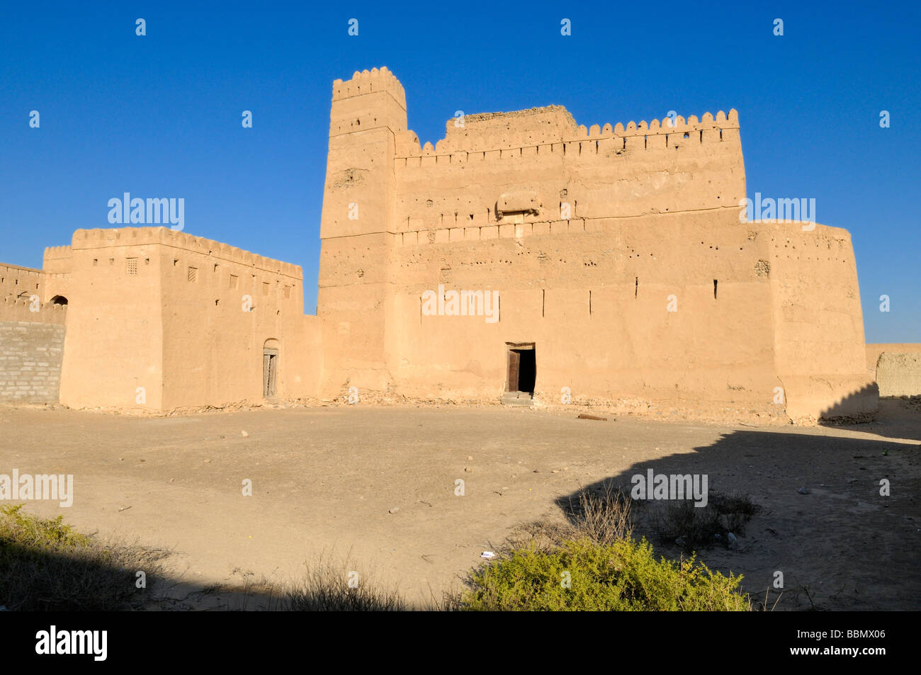 Historic adobe fortification of the Al Hamoda Sheiks, Jaalan Bani Bu Ali Fort or Castle, Sharqiya Region, Sultanate of Oman, Ar Stock Photo
