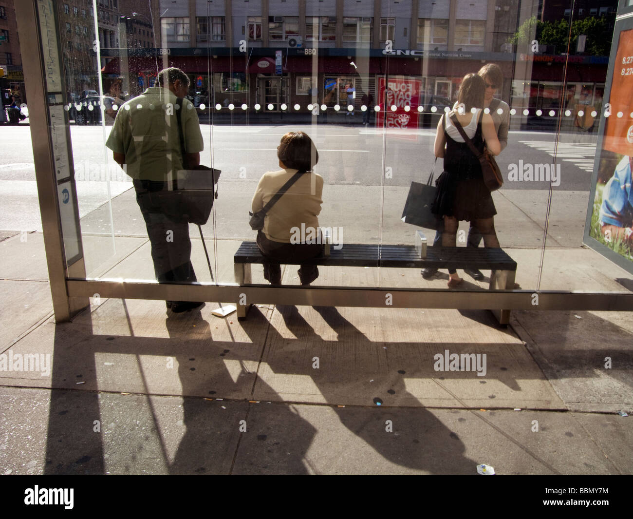 New York City Bus Shelter High Resolution Stock Photography and Images ...