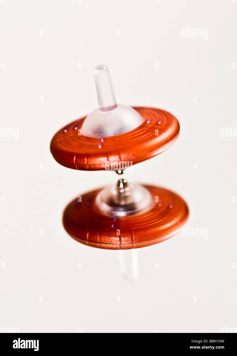 Spinning top motion hires stock photography and images Alamy