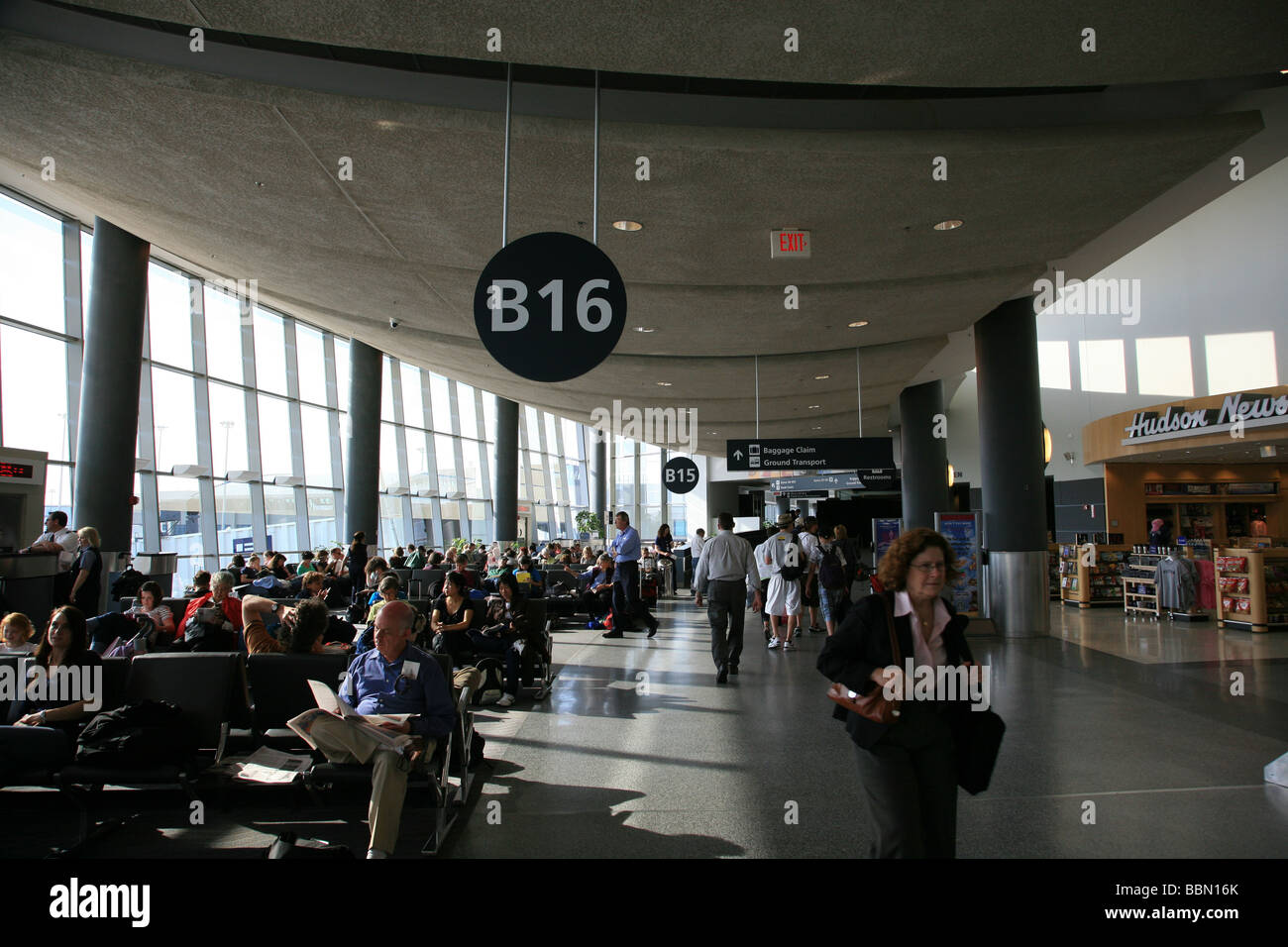Logan airport baggage claim hires stock photography and images Alamy