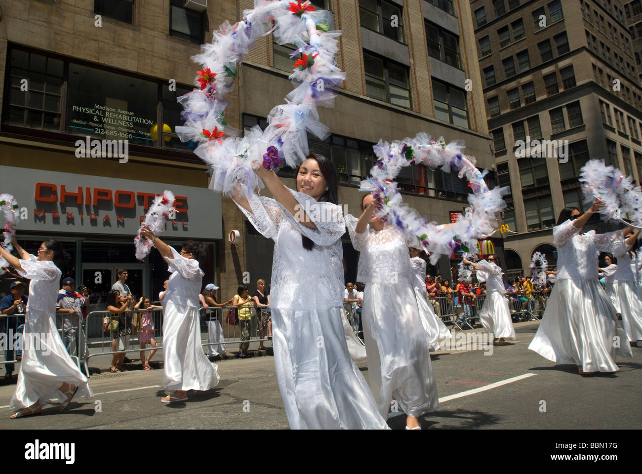 Filipino Americans from the tri state area march in the Philippines ...