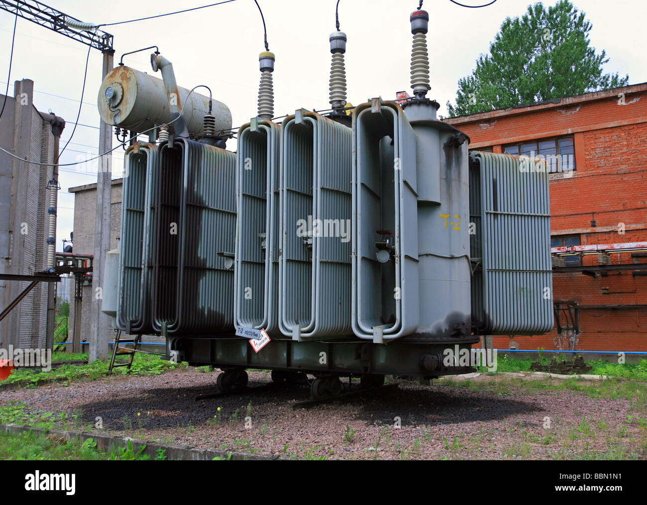 Electric power line substation Stock Photo - Alamy