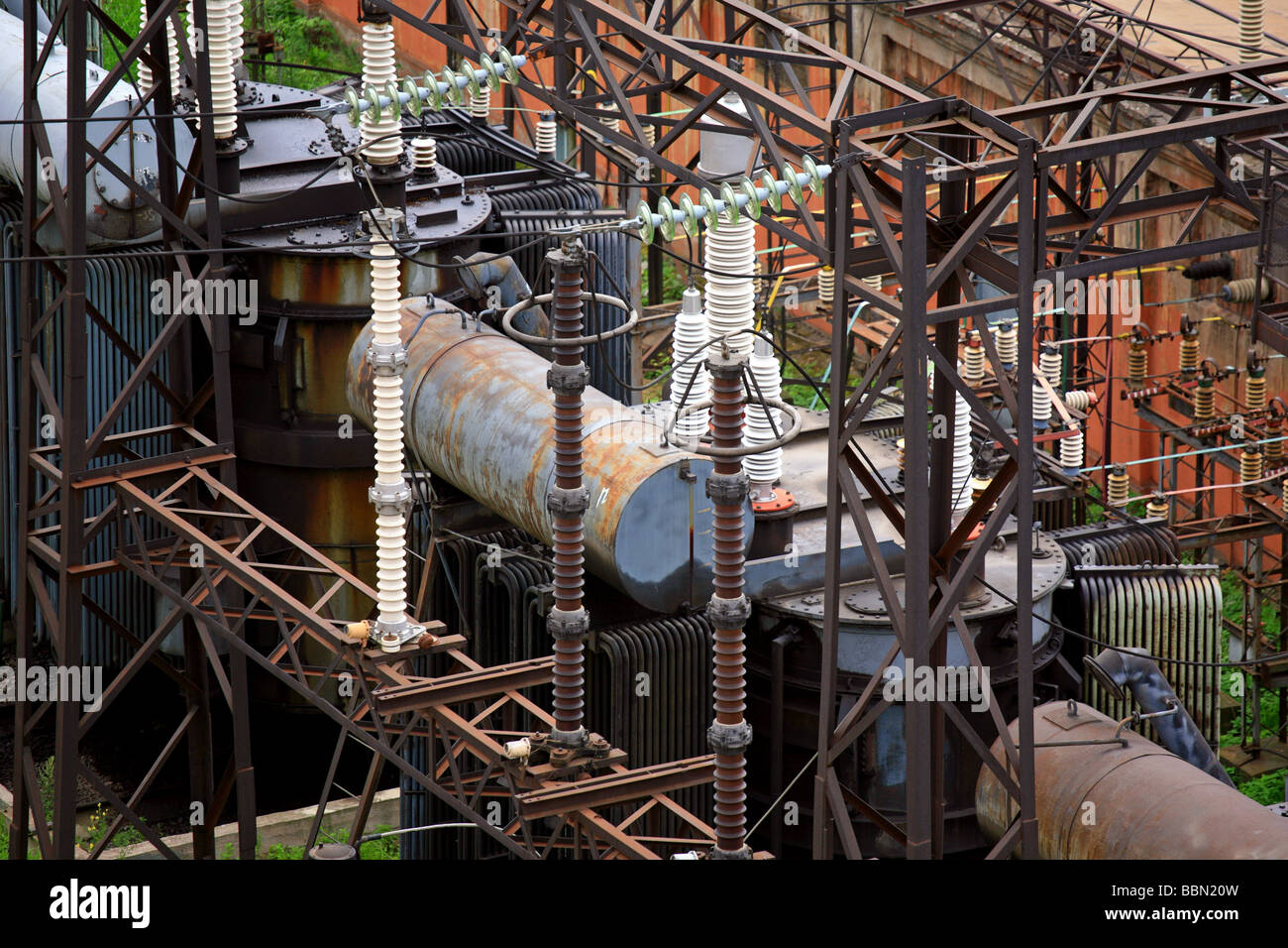 Electric power line substation Stock Photo - Alamy