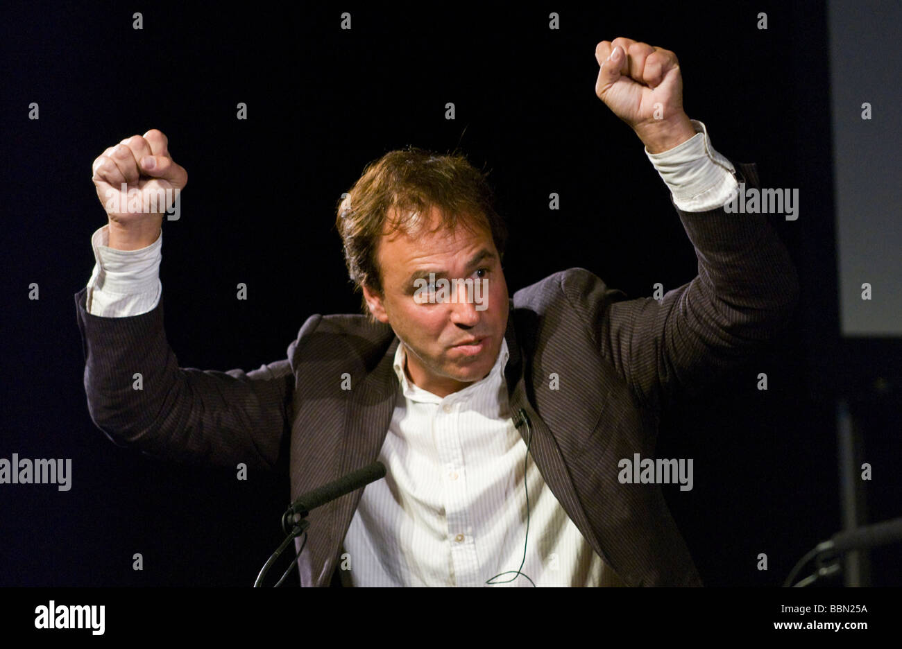 Anthony Horowitz English author childrens novelist and screenwriter