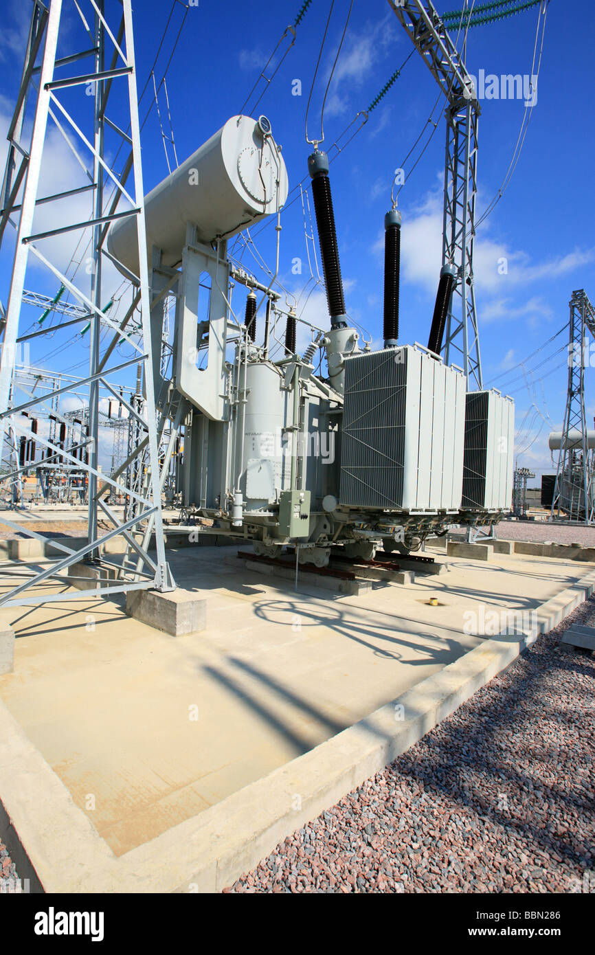 Electric power line substation Stock Photo Alamy