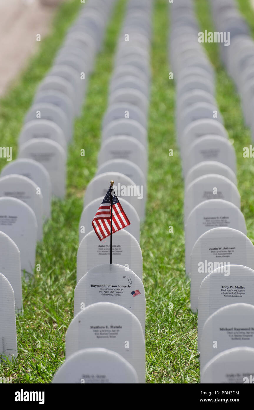 U.S. Memorial Day observance showing headstones representing fallen U.S. soldiers in war on terrorism in Iraq and Afghanistan. Stock Photo