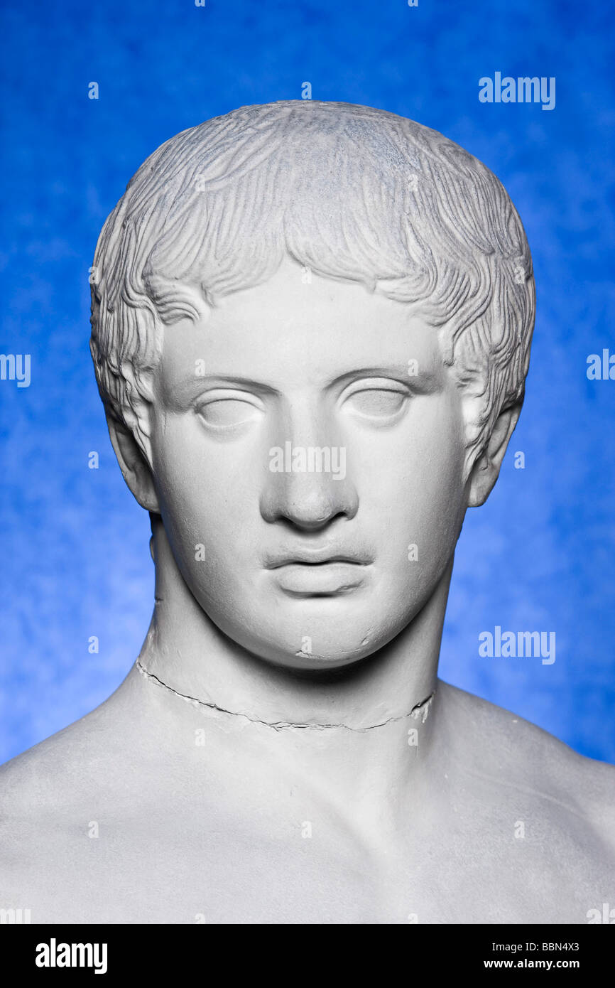 Head, sculpture of the Greek warrior Achilles in the Sculpture Hall, Basel  Museum of Ancient Art, Basel, Switzerland, Europe Stock Photo - Alamy