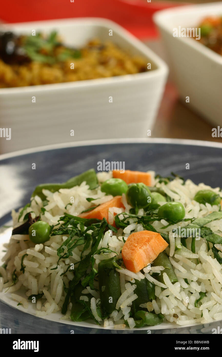 Hariyali Chawal is a rice dish from Indian Cuisine which is made from
