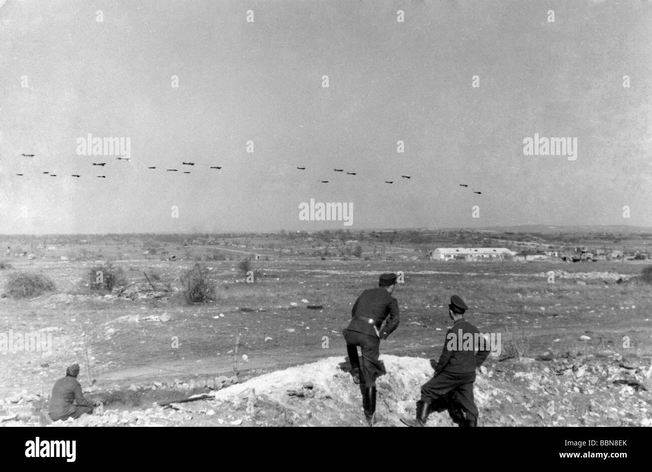 events, Second World War / WWII, Russia, aerial warfare, German aircraft formation over the Crimea near Sevastopol, 26.4.1944, Stock Photo