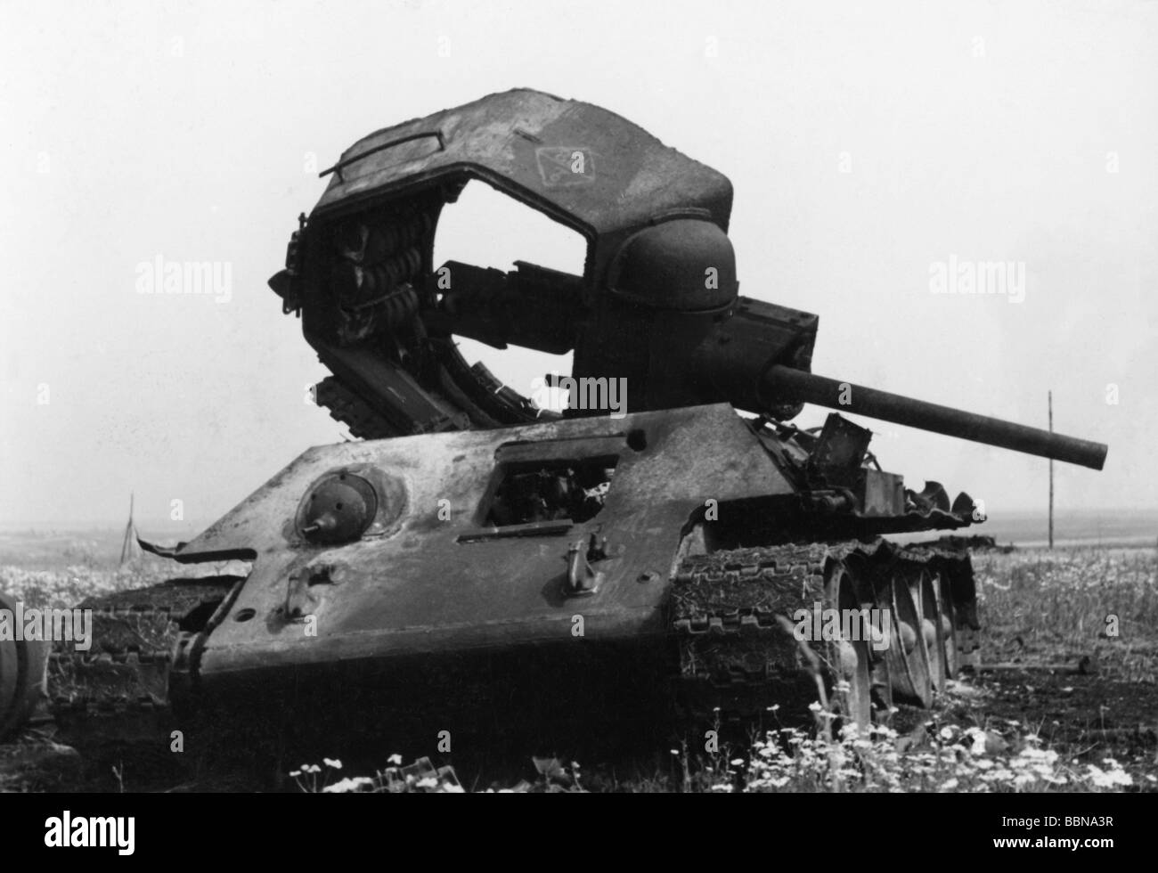 events, Second World War / WWII, Russia 1942 / 1943, knocked out Soviet T-34/76 tank, probably summer 1943, Stock Photo