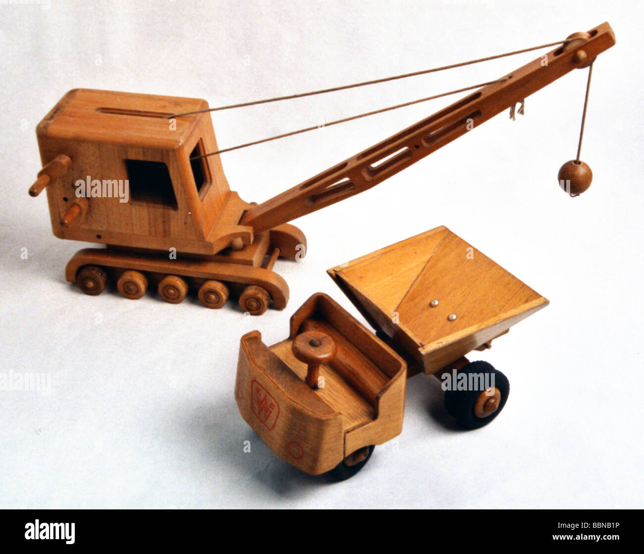 friedrich froebel toys