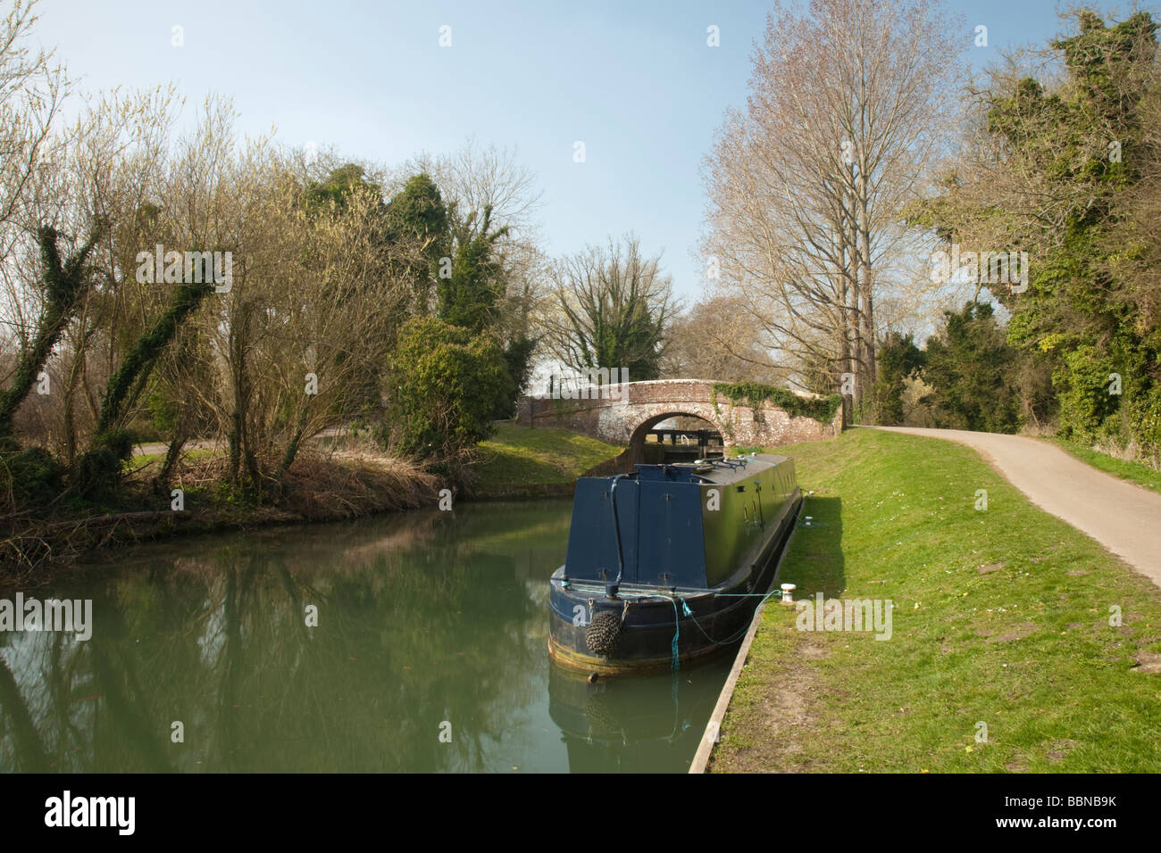 Lock on the Kennet and Avon Canal near Avington between Hungerford and Kintbury Berkshire Uk Stock Photo