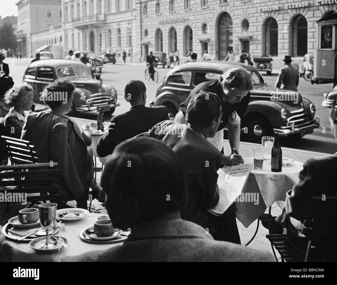 Germany, Bavaria, Munich, gastronomy, Cafe Luitpold, Brienner Strasse, 1950, Stock Photo
