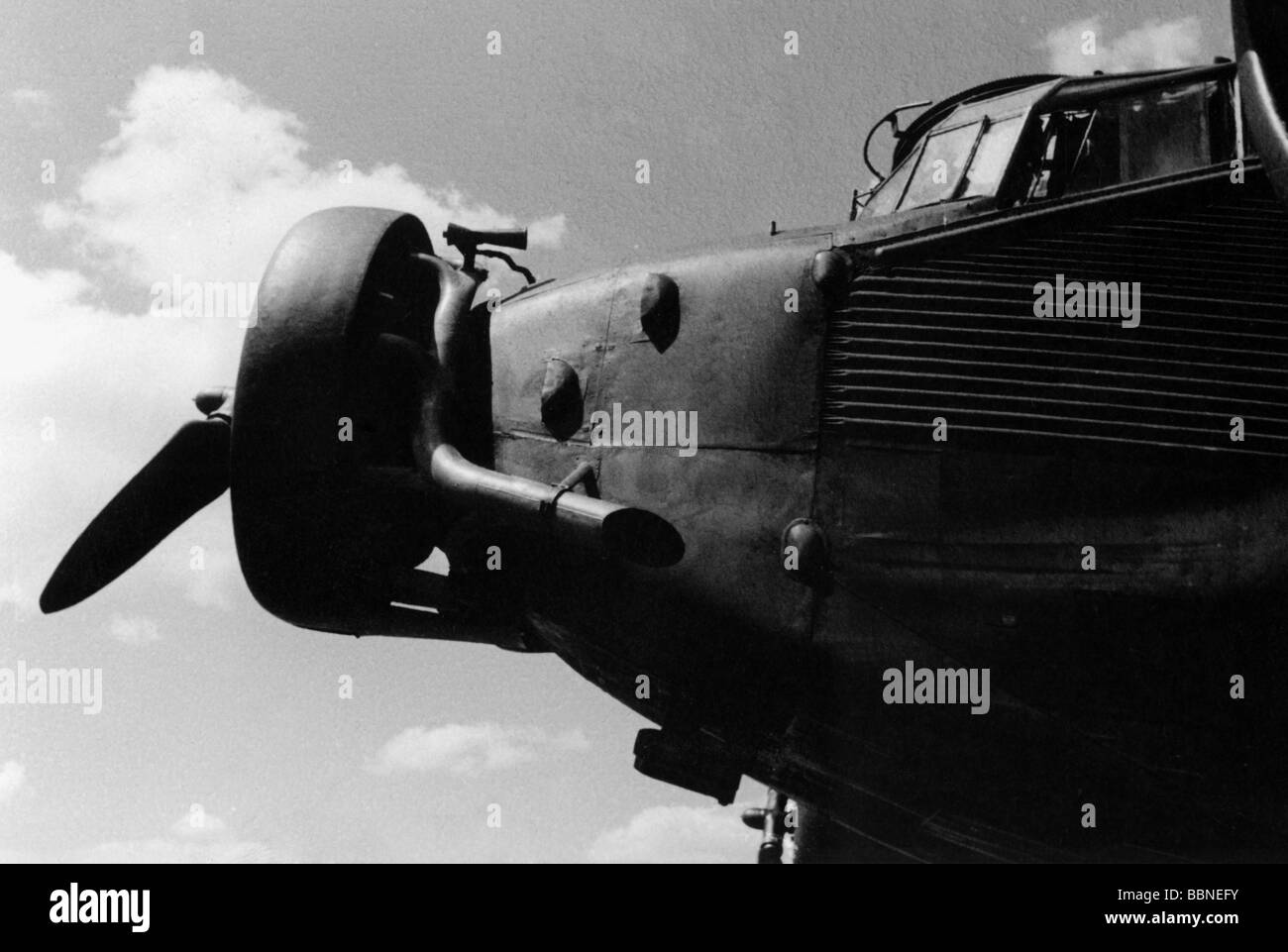 events, Second World War / WWII, aerial warfare, aircraft, details / interiors, engine of a German transport aircraft Junkers Ju 52, Stock Photo