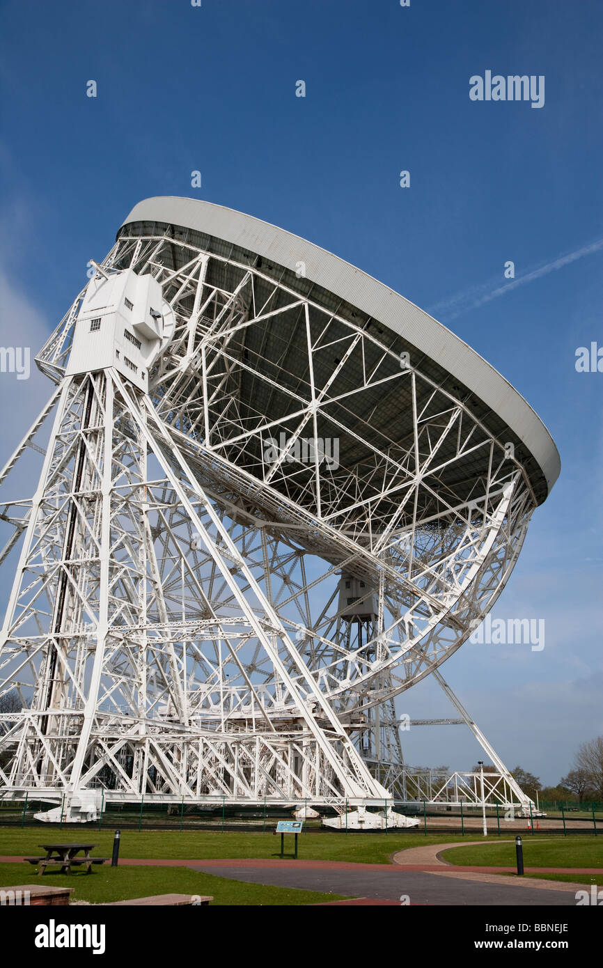 Radio telescope dish at Jodrell Bank Observatory. Stock Photo