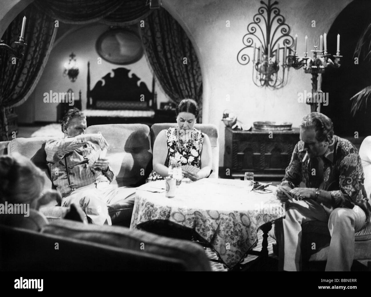 movie 'Moosmacher macht Millionen', DEU 1972, director: Heinz Schirk, scene with: Conny Palme, Tana Schanzara, Dieter Eppler, Third-Party-Permissions-Neccessary Stock Photo