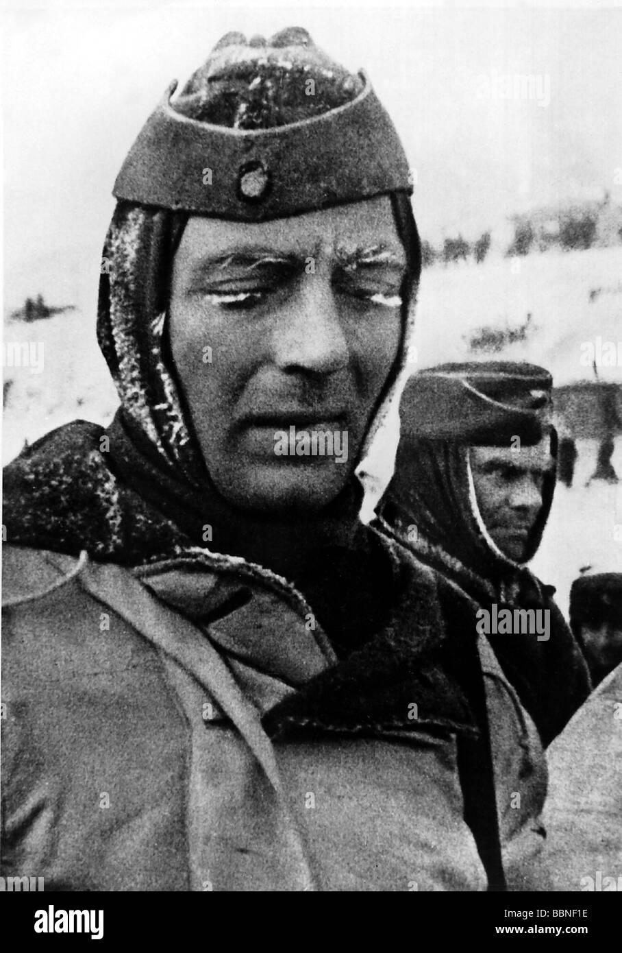 events, Second World War / WWII, Russia, Stalingrad 1942 / 1943, German soldier after the capitulation, early February 1943, winter, ice, coldness, iciness, Eastern Front, prisoners of war, prisoner, Wehrmacht, Soviet Union, USSR, 20th century, historic, historical, defeat, soldiers, 1940s, people, Stock Photo