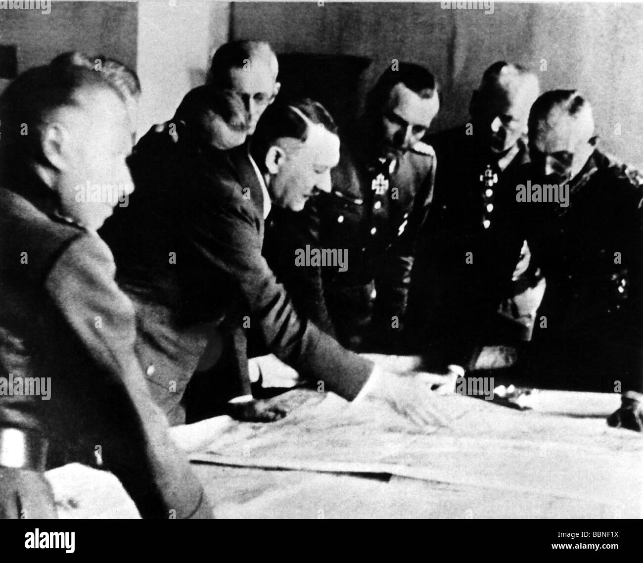 events, Second World War / WWII, Russia, Stalingrad 1942 / 1943, conference at the headquarters of Army Group South before the attack on Stalingrad, Poltava, 1.6.1942, generals Adolf Heusinger, von Sodenstern, von Weichs, Paulus, von Mackensen, von Bock, Soviet Union, USSR, Eastern Front, battle, meeting, planning, briefing Wehrmacht, officers, Hitler, map, 20th century, historic, historical, Führer, people, 1940s, Stock Photo