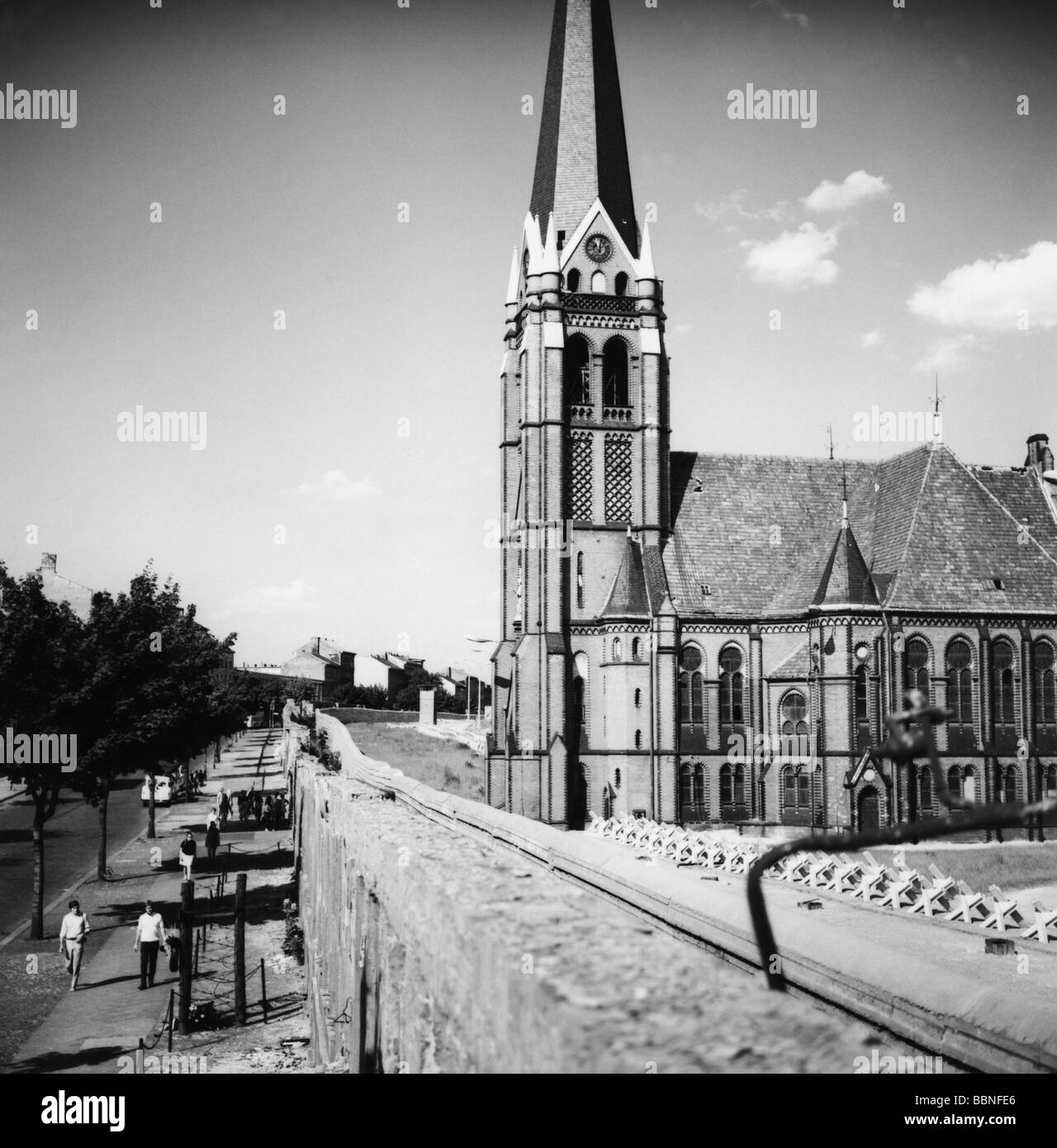 geography / travel, Germany, Berlin, wall, Bernauer Strasse, Reconciliation Church to the right, 1970, Stock Photo