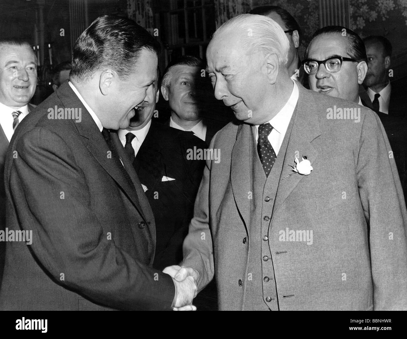 Henry ford ii hi-res stock photography and images - Alamy