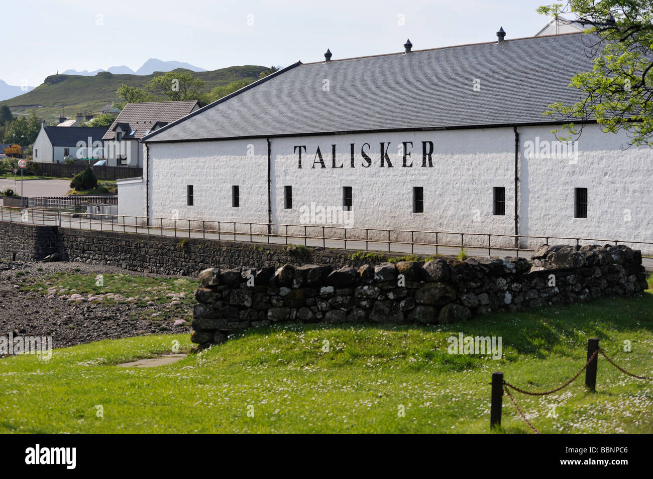 Talisker whisky distillery. Carbost, Loch Harport, Minginish, Isle of Skye, Inner Hebrides, Scotland, United Kingdom, Europe. Stock Photo